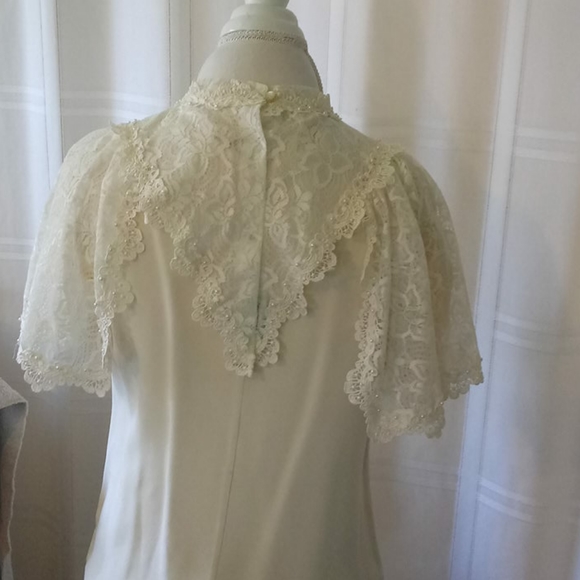 Detachable collar - Picture 2 of 2